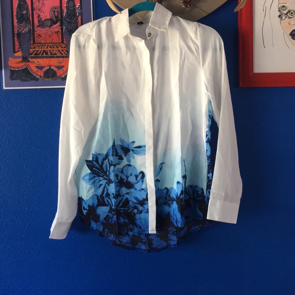 Floral ombré button down blouse - Picture 1 of 5